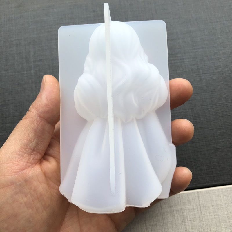 Moule à bougie princesse 3D en - Melt Pour Soap Base avis et prix